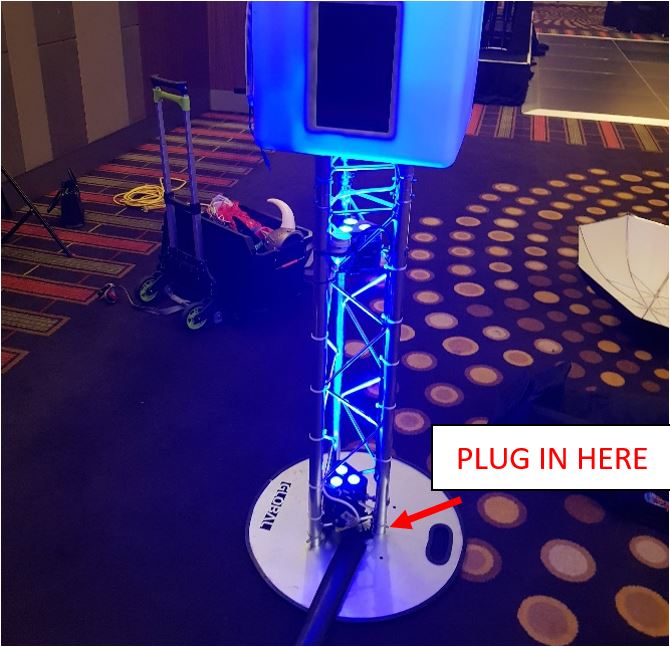 Plug In Booth Base